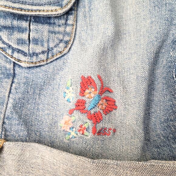 Levi’s Signature Baby Overalls 18M Butterfly Embroidered Denim Shorts Girl Cute - Picture 4 of 8